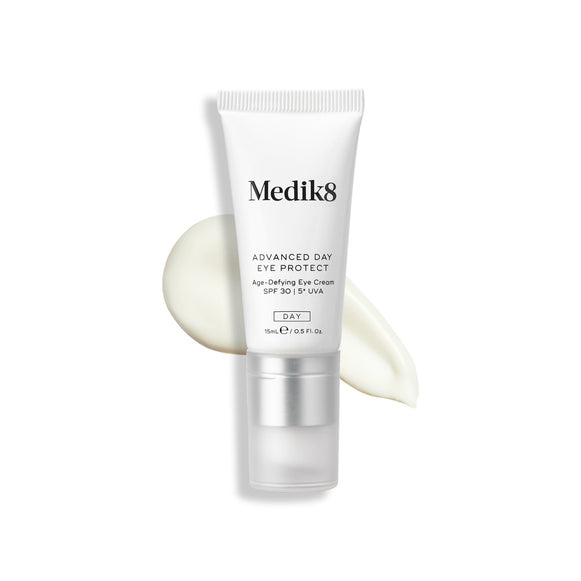 Un tubo di Medik8 Advanced Day Eye Protect con protezione SPF 30.-29